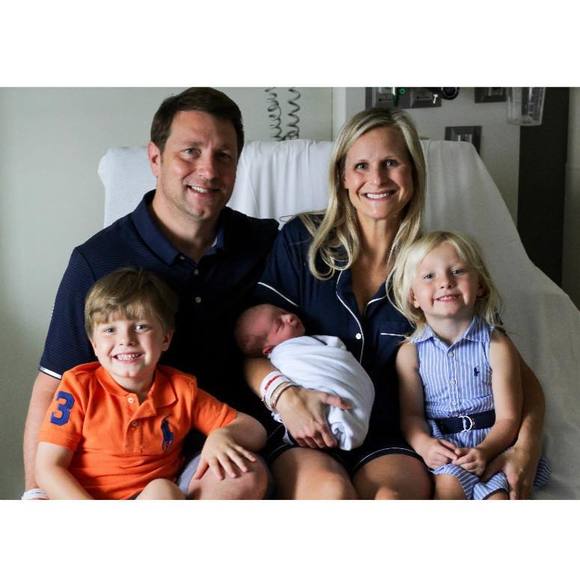 Meet your Posher, Kelley - Picture 1 of 1